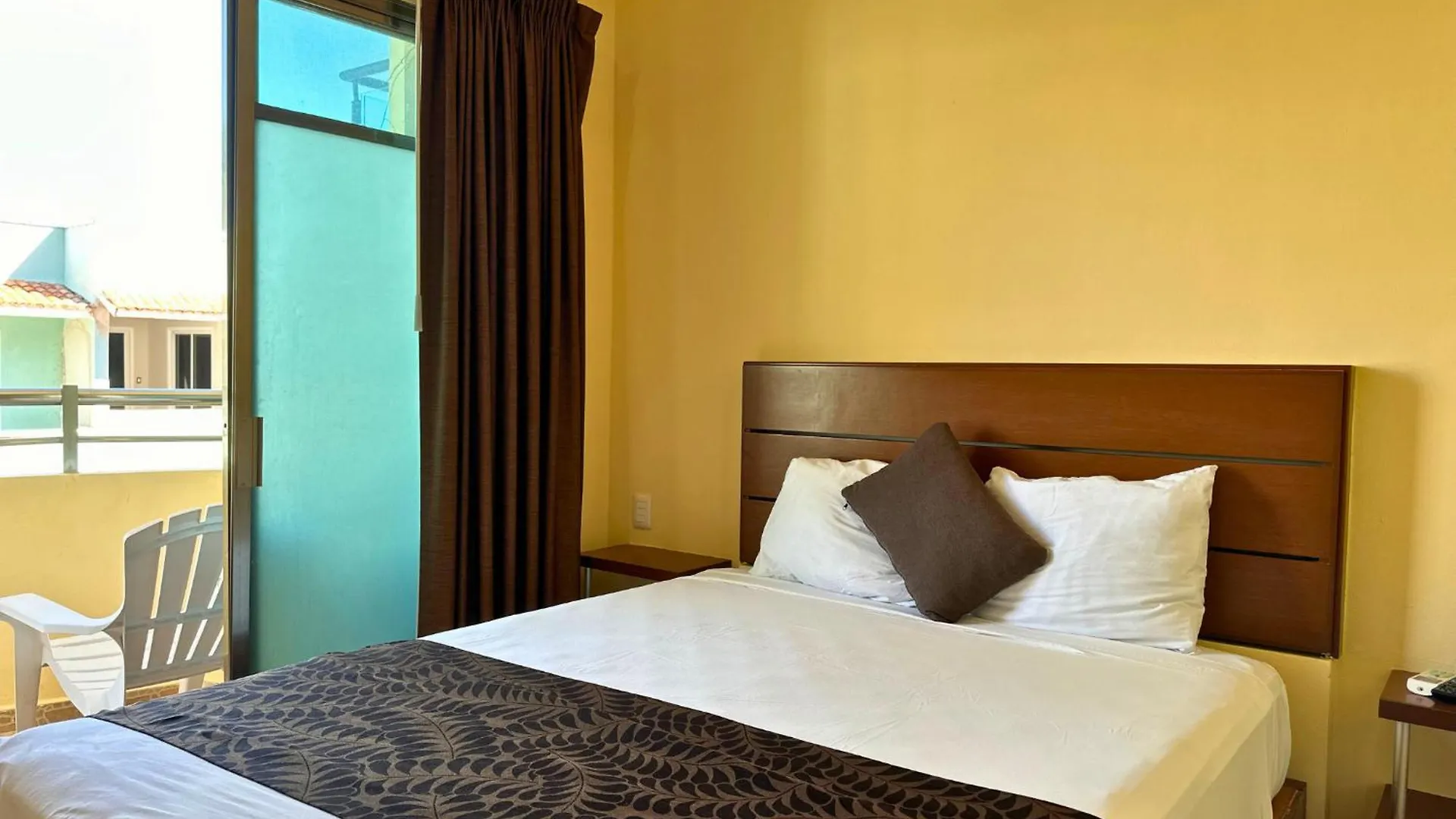 Hotel San Miguel פלאייה דל כרמן